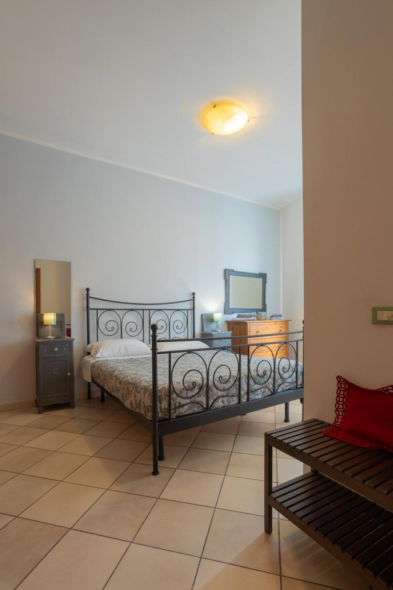 Ponte Per La Sardegna E La Corsica Dalla Toscana Family Apartment ليفورنو المظهر الخارجي الصورة